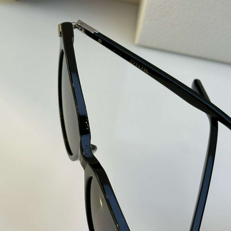 Picture of Dior Sunglasses _SKUfw55484728fw